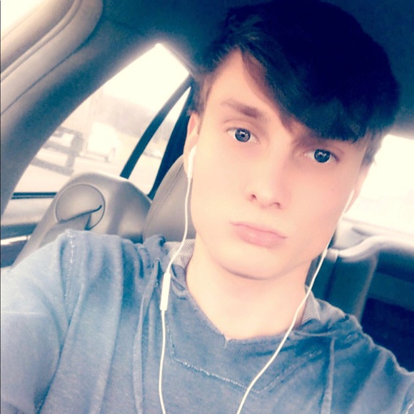 Meet your Posher, Tony - Picture 1 of 1